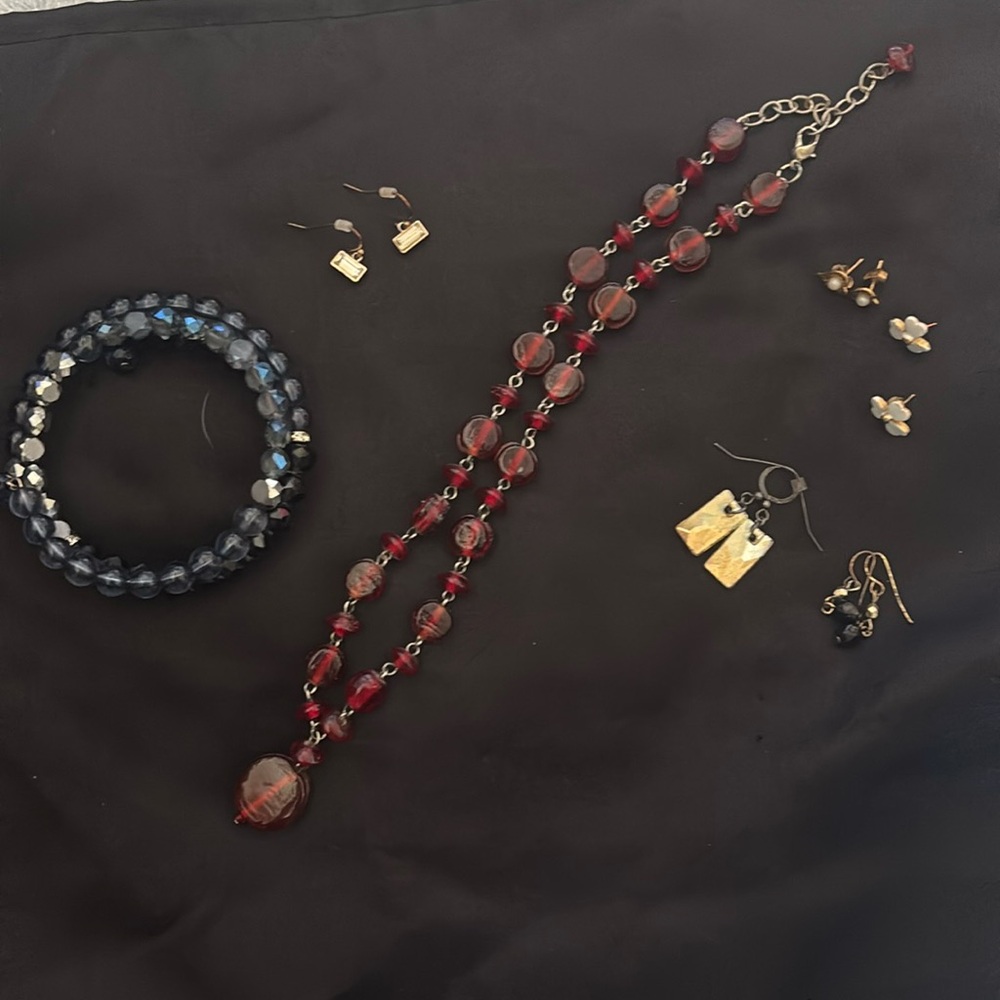 Hey classy lady - jewelry bundle